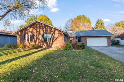 212 Norwalk Road, House other with 3 bedrooms, 3 bathrooms and null parking in Springfield IL | Image 2