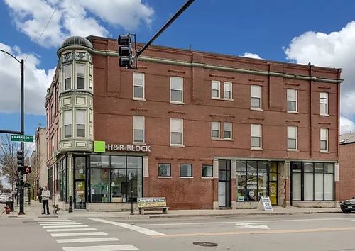 2sr-602 Western Ave, Chicago, IL, 60612-4811 | Card Image