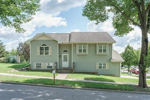 6901 Fieldwood Road, MADISON, WI, 53718 | Card Image