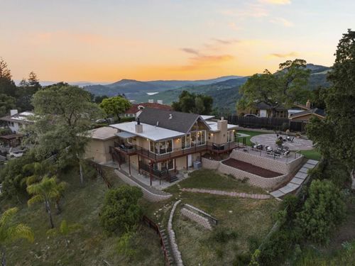 15605 Oakridge Court, Morgan Hill, CA, 95037 | Card Image