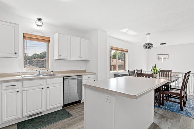 Room for bar stool seating | Image 11