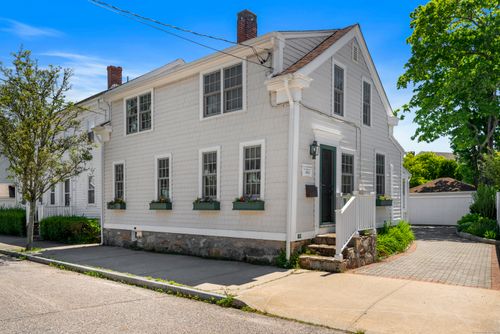 19 Elm Street, Stonington, CT, 06378 | Card Image