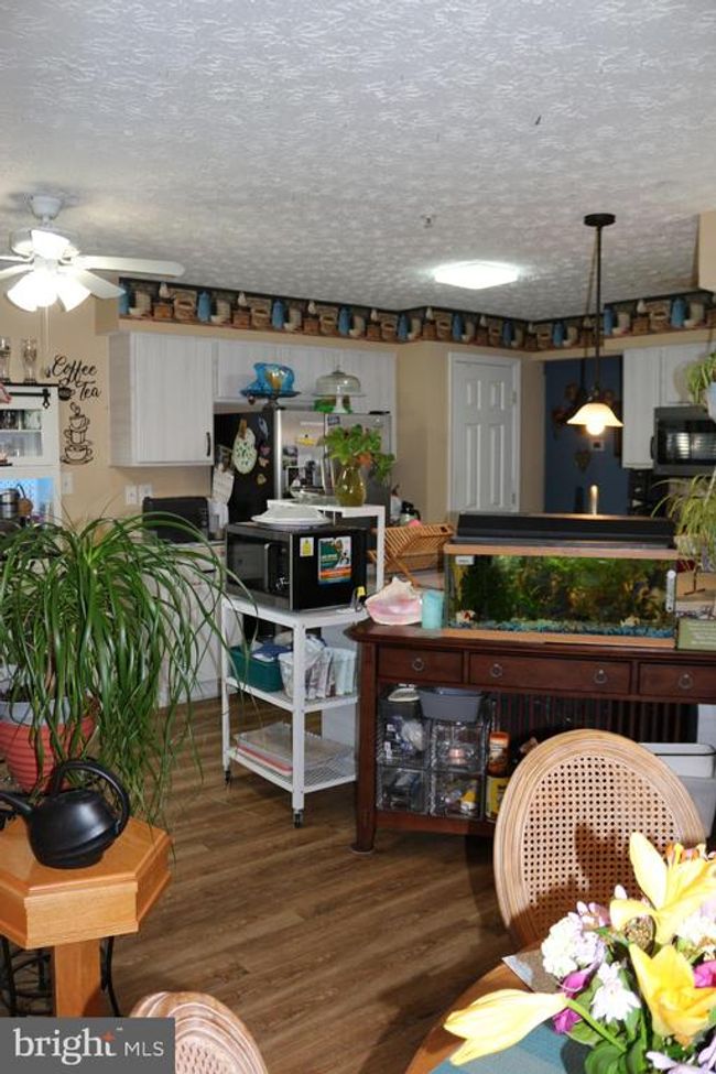APT-1033 - 6343 Springwater Ter, Condo with 2 bedrooms, 2 bathrooms and null parking in FREDERICK MD | Image 13