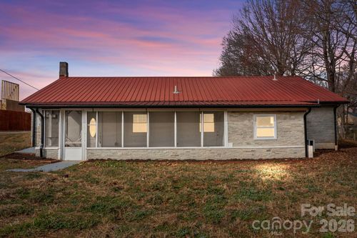 133 Elmwood Rd, Statesville, NC, 28625-1101 | Card Image