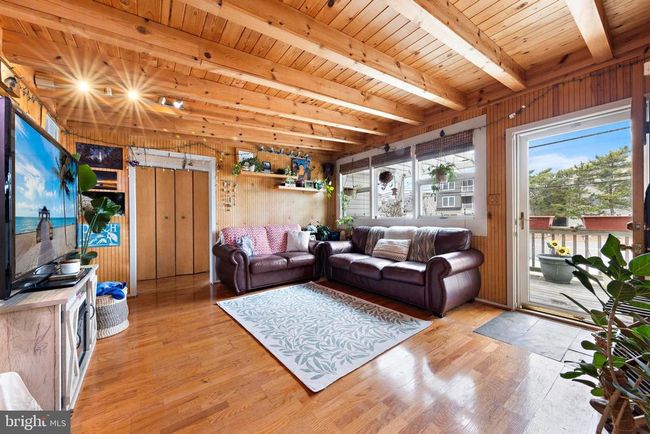 5407 Long Beach Blvd, House other with 4 bedrooms, 2 bathrooms and null parking in Harvey Cedars NJ | Image 5