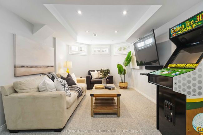 918 Alanbury Cres, House other with 4 bedrooms, 4 bathrooms and 4 parking in Pickering ON | Image 24
