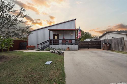 505 San Saba St, Lockhart, TX, 78644 | Card Image