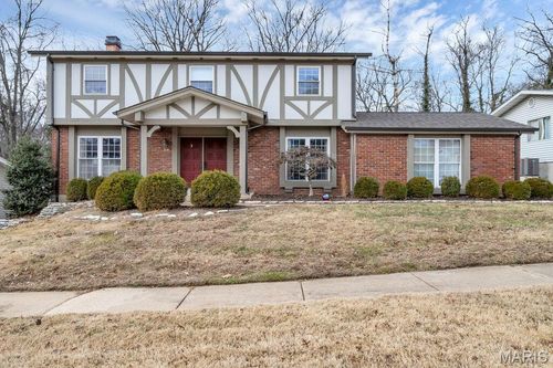 1275 Kennebec Rd, Chesterfield, MO, 63017-1929 | Card Image