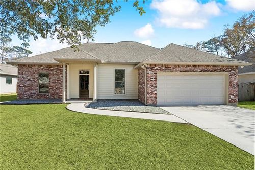 1017 Foy St, Mandeville, LA, 70448-3930 | Card Image