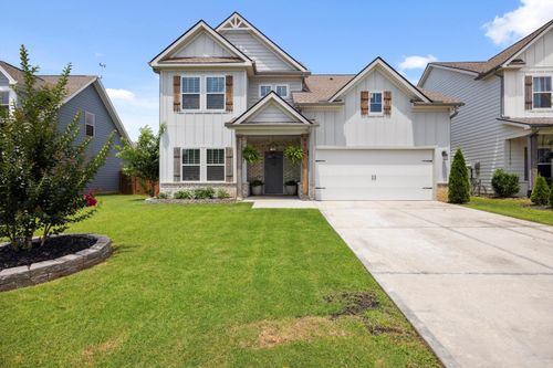 8517 Kensley Ln, Hixson, TN, 37343-5891 | Card Image