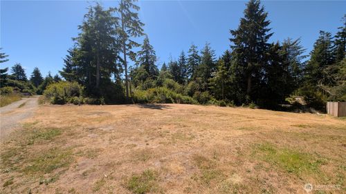 2803 219th St, Ocean Park, WA, 98640-3317 | Card Image