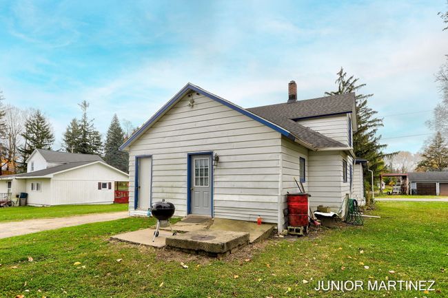 9-web-or-mls-303 E Pine St, Bloomingdale | Image 7