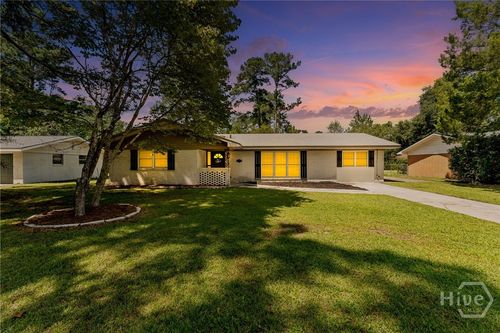 122 Westwood Dr, Rincon, GA, 31326-5024 | Card Image