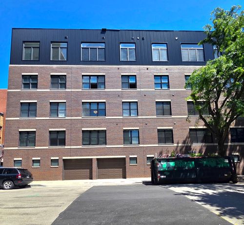 5h-1537 N Orleans St, Chicago, IL, 60610-3013 | Card Image