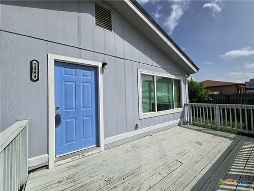 1484 W Klein Rd, New Braunfels, TX, 78130-9036 | Card Image