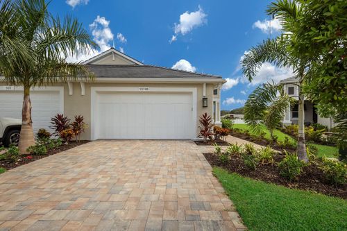 10748 Klee Avenue, BRADENTON, FL, 34212 | Card Image