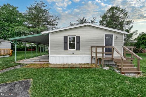 59 Shawna Ave, YORK, PA, 17402-9592 | Card Image