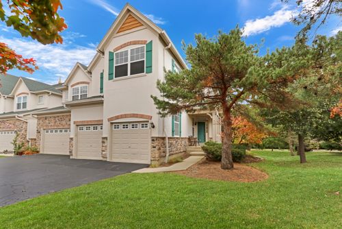 418 Bay Tree Cir, Vernon Hills, IL, 60061-1235 | Card Image
