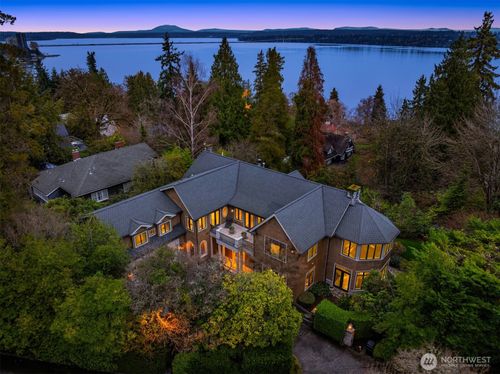 3814 E John St, Seattle, WA, 98112-5008 | Card Image