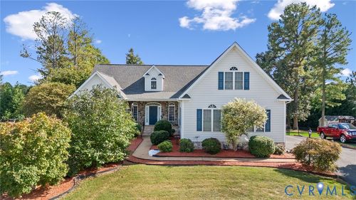 14460 Woodleigh Dr, Chester, VA, 23831-6573 | Card Image