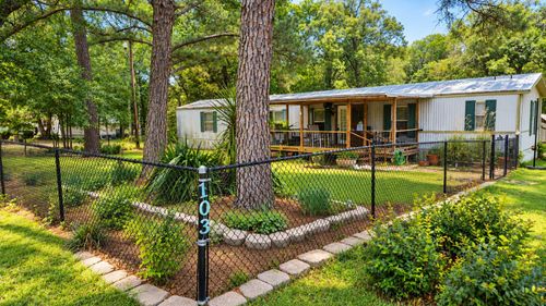 103 Cedar Ridge Dr, Eustace, TX, 75124-2713 | Card Image