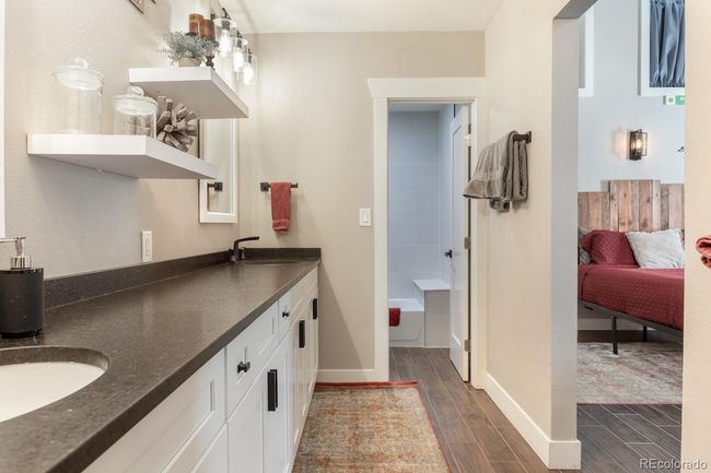 APT-5 - 110 E Beaver Creek Blvd, Condo with 3 bedrooms, 3 bathrooms and 2 parking in Avon CO | Image 31