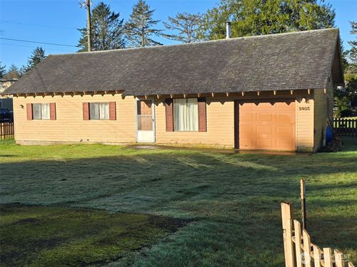 3403 Pacific Way, Seaview, WA, 98644-4205 | Card Image