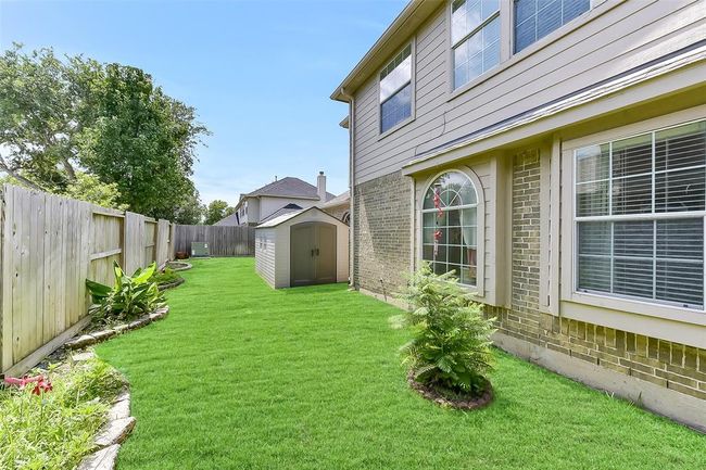 2102 Asbury Ct, House other with 5 bedrooms, 4 bathrooms and 3 parking in Pearland TX | Image 37