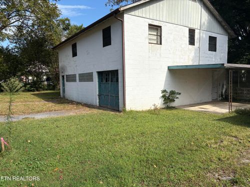 498 W Rhea Ave, Spring City, TN, 37381-5139 | Card Image