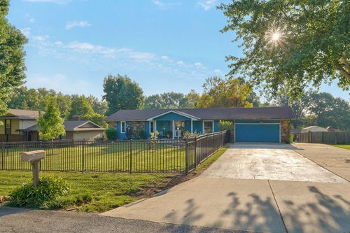 4922 S Palmer Ave, Springfield, MO, 65804-7406 | Card Image