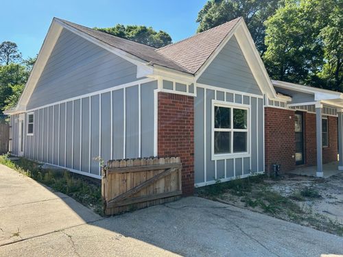 7923 Oak Forest Dr, Pensacola, FL, 32514-4306 | Card Image