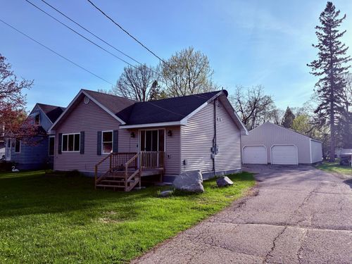 1118 11th Ave, International Falls, MN, 56649-2825 | Card Image