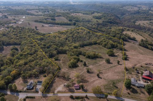 1975 High Bridge Rd, Wilmore, KY, 40390-9706 | Card Image