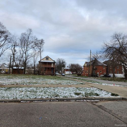 3063 Seyburn St, Detroit, MI, 48214-1787 | Card Image