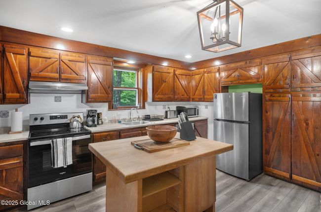 633 Moore Hill Rd, House other with 3 bedrooms, 2 bathrooms and 8 parking in Stephentown NY | Image 8