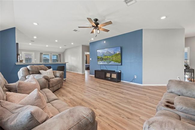 5204 Rushing Brook Ln, House other with 4 bedrooms, 2 bathrooms and 2 parking in Rosenberg TX | Image 7