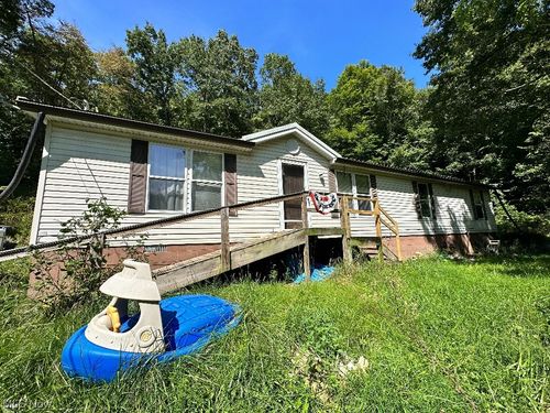 5621 Atkinson Creek Rd Se, Tippecanoe, OH, 44699-9679 | Card Image