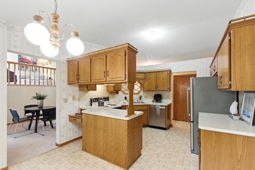 12769 88th Ave N, Maple Grove, MN, 55369-9114 | Card Image