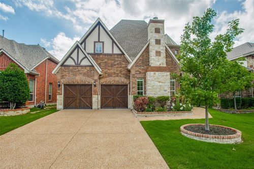 216 Florence Dr, Lewisville, TX, 75056-5879 | Card Image