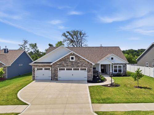 5867 Lourdais Court, Fort Wayne, IN, 46818-9277 | Card Image