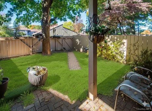 1807 Holly Walk, Poughkeepsie, NY, 12603-7123 | Card Image