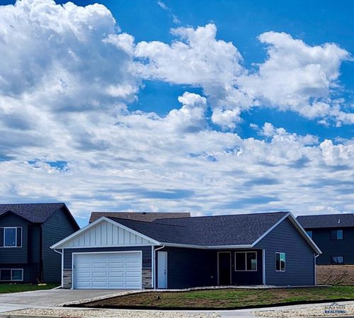 1257 Kenai Dr, Box Elder, SD, 57719-4313 | Card Image