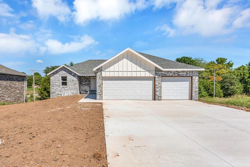 403 E Wright St, Willard, MO, 65781-4202 | Card Image