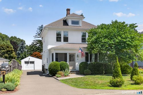 42 Treadwell Ave, Westport, CT, 06880-4728 | Card Image