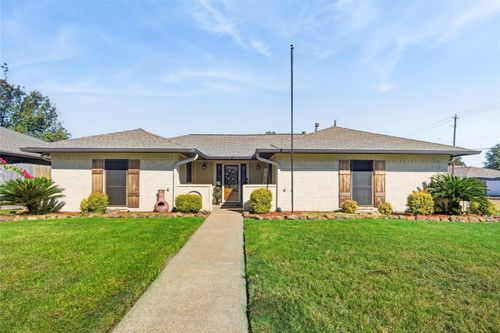 1021 E San Augustine St, Deer Park, TX, 77536-4251 | Card Image