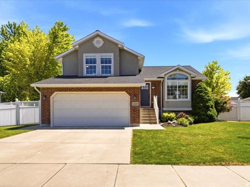 1519 W Granite Dr, Layton, UT, 84041-8109 | Card Image