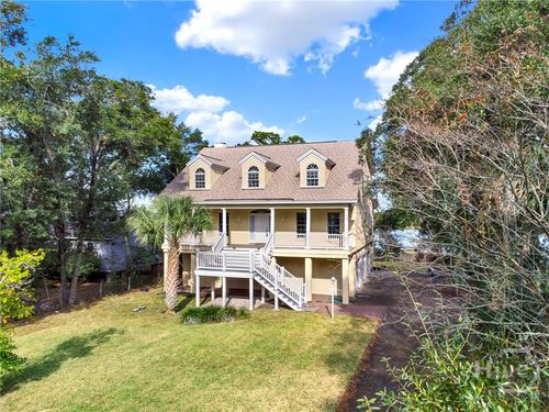 132 Catalina Dr, Tybee Island, GA, 31328-9104 | Card Image