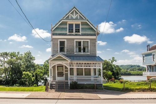 2067 Riverside Dr, Cincinnati, OH, 45202-1806 | Card Image