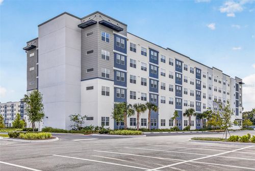 417-5563 Millenia Park Blvd, Orlando, FL, 32839 | Card Image