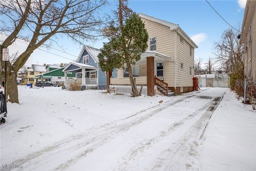 14116 Edgewood Ave, Cleveland, OH, 44128-1069 | Card Image